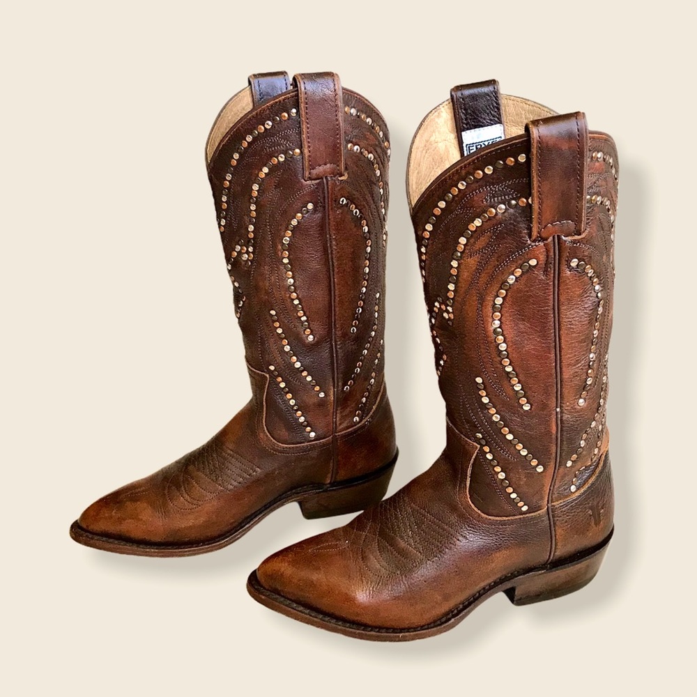 Frye Billy Stud Pull On Distressed Cowboy Boots - Picture 10 of 16